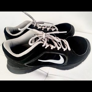 Nike Women’s shoes